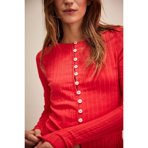 Free People Tilly Long-Sleeve Cardi Blouse Top Knit Ribbed Buttondown XS 282719 - Picture 3 of 9